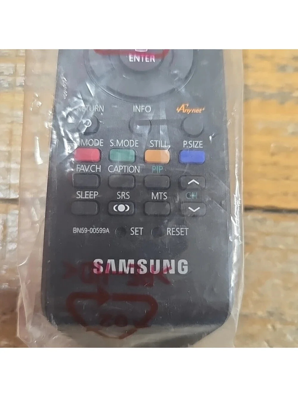 Samsung Remote Control (BN59-00599A) for Select TVs - Black